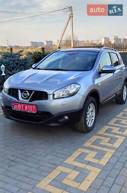 Позашляховик / Кросовер Nissan Qashqai 2010 в Луцьку