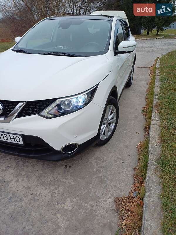 Позашляховик / Кросовер Nissan Qashqai 2014 в Бердичеві