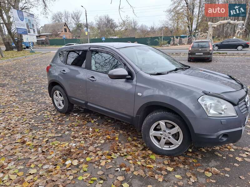 Позашляховик / Кросовер Nissan Qashqai 2008 в Умані
