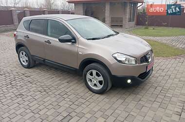 Внедорожник / Кроссовер Nissan Qashqai 2010 в Калуше