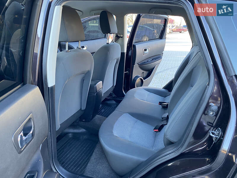 Позашляховик / Кросовер Nissan Qashqai 2013 в Бережанах