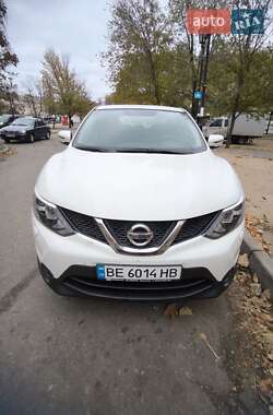 Внедорожник / Кроссовер Nissan Qashqai 2015 в Южноукраинске