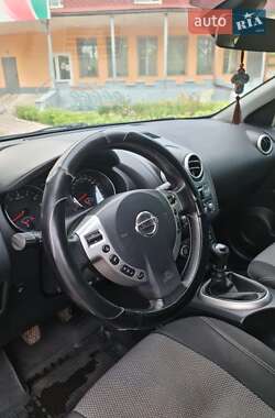 Внедорожник / Кроссовер Nissan Qashqai 2011 в Сумах