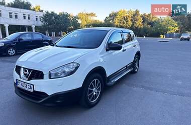 Внедорожник / Кроссовер Nissan Qashqai 2011 в Запорожье