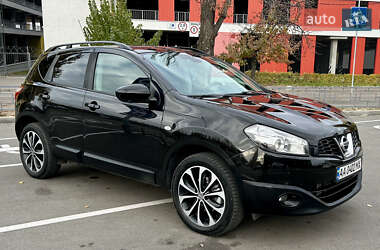 Внедорожник / Кроссовер Nissan Qashqai 2013 в Киеве