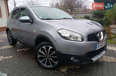 Внедорожник / Кроссовер Nissan Qashqai 2013 в Прилуках