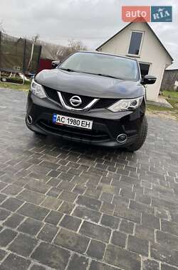 Позашляховик / Кросовер Nissan Qashqai 2015 в Любешові