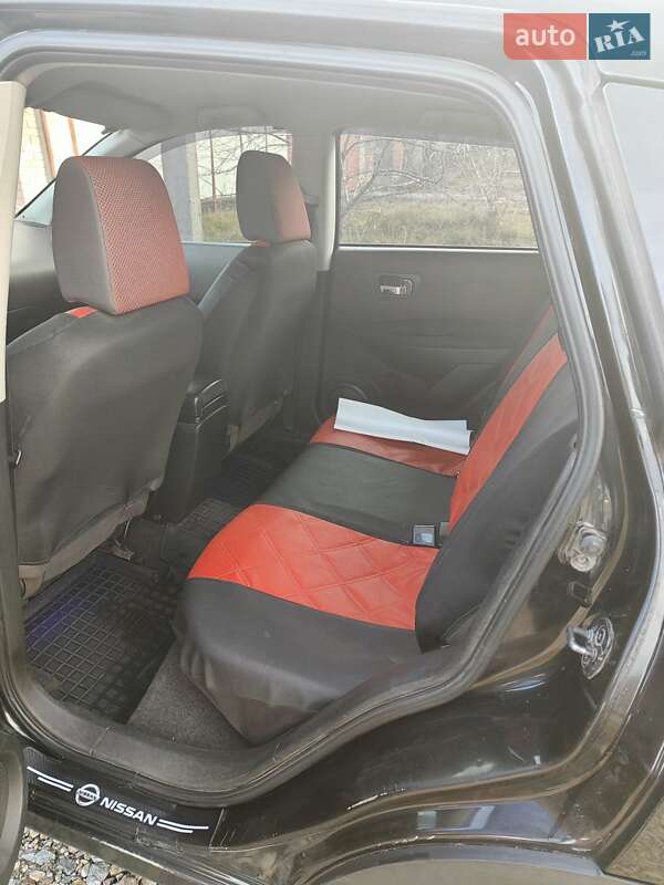 Позашляховик / Кросовер Nissan Qashqai 2008 в Градизьку