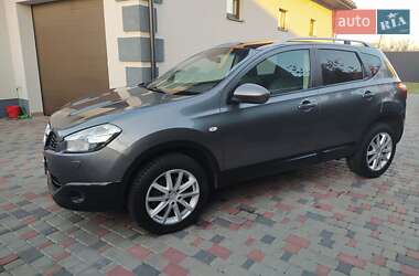 Внедорожник / Кроссовер Nissan Qashqai 2012 в Житомире