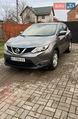 Позашляховик / Кросовер Nissan Qashqai 2014 в Луцьку