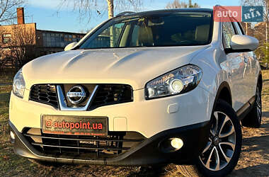 Внедорожник / Кроссовер Nissan Qashqai 2010 в Сумах