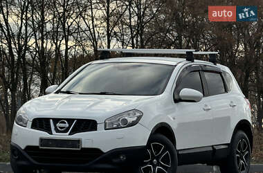 Внедорожник / Кроссовер Nissan Qashqai 2011 в Днепре