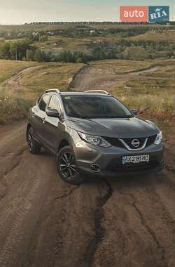 Nissan Qashqai 2015