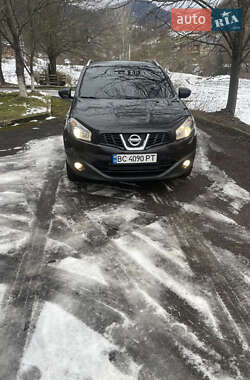 Nissan Qashqai 2012