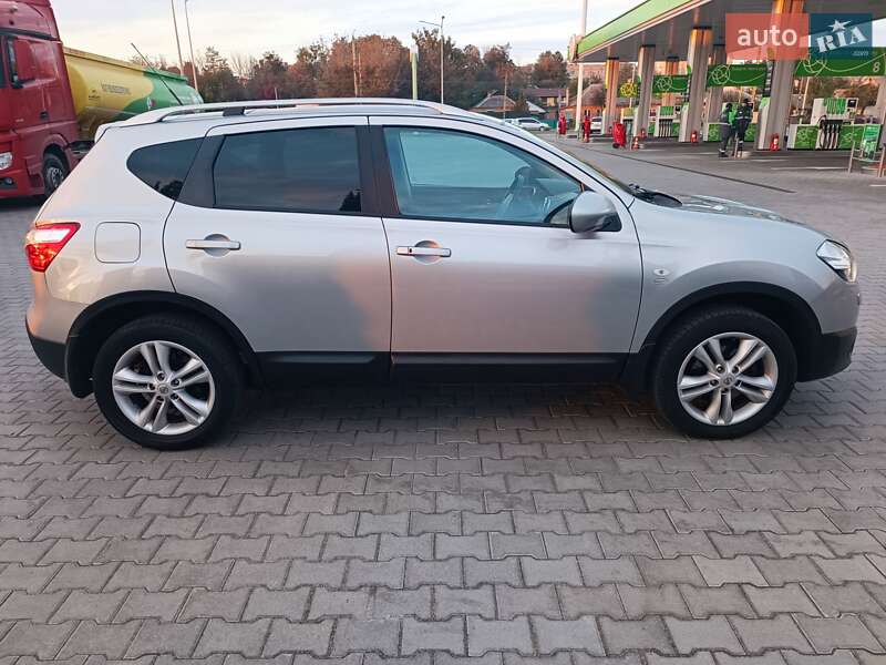 Внедорожник / Кроссовер Nissan Qashqai 2010 в Виннице