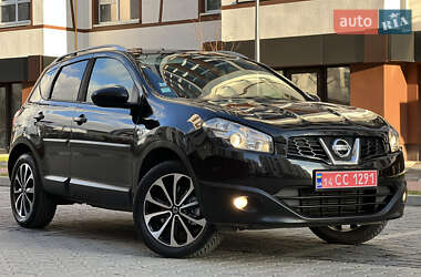 Внедорожник / Кроссовер Nissan Qashqai 2013 в Ивано-Франковске