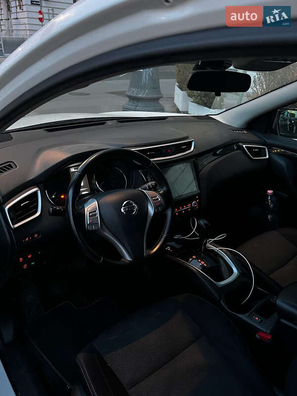 Внедорожник / Кроссовер Nissan Qashqai 2014 в Киеве