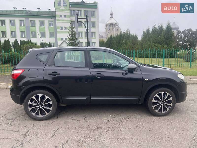 Внедорожник / Кроссовер Nissan Qashqai 2010 в Львове фото 10 Внедорожник / Кроссовер Nissan Qashqai 2010 в Львове