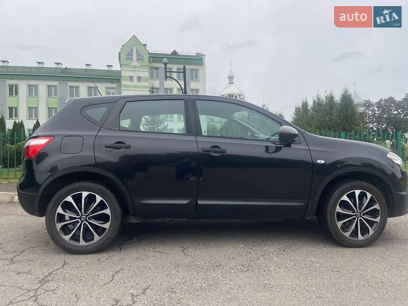 Внедорожник / Кроссовер Nissan Qashqai 2010 в Львове фото 3 Внедорожник / Кроссовер Nissan Qashqai 2010 в Львове