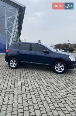 Позашляховик / Кросовер Nissan Qashqai 2008 в Ужгороді