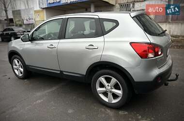 Позашляховик / Кросовер Nissan Qashqai 2008 в Сумах