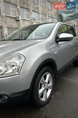 Позашляховик / Кросовер Nissan Qashqai 2008 в Сумах