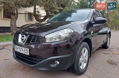 Позашляховик / Кросовер Nissan Qashqai 2011 в Одесі