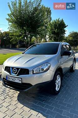 Позашляховик / Кросовер Nissan Qashqai 2012 в Миколаєві