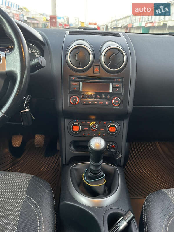 Внедорожник / Кроссовер Nissan Qashqai 2010 в Одессе