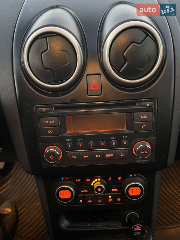 Внедорожник / Кроссовер Nissan Qashqai 2010 в Одессе