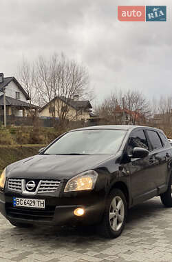 Внедорожник / Кроссовер Nissan Qashqai 2009 в Новояворовске