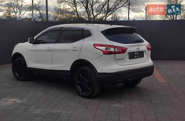 Позашляховик / Кросовер Nissan Qashqai 2014 в Трускавці