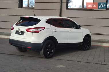 Позашляховик / Кросовер Nissan Qashqai 2014 в Трускавці