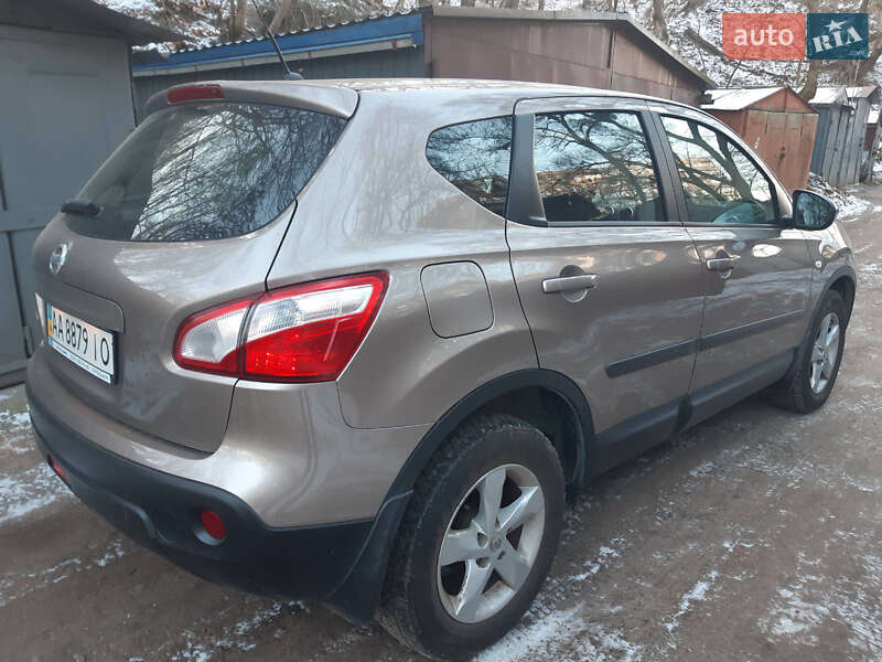 Внедорожник / Кроссовер Nissan Qashqai 2011 в Киеве