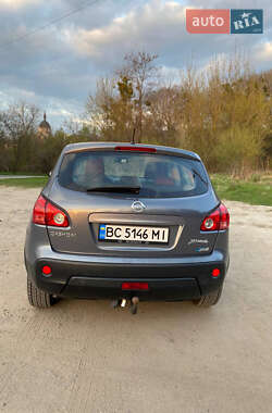 Внедорожник / Кроссовер Nissan Qashqai 2009 в 