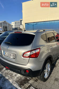 Позашляховик / Кросовер Nissan Qashqai 2010 в Львові