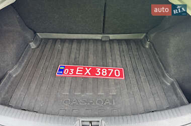 Позашляховик / Кросовер Nissan Qashqai 2011 в Умані