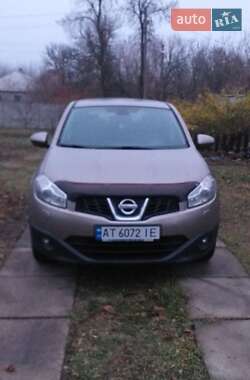 Позашляховик / Кросовер Nissan Qashqai 2010 в Нових Санжарах