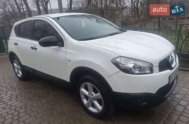 Позашляховик / Кросовер Nissan Qashqai 2010 в Тернополі