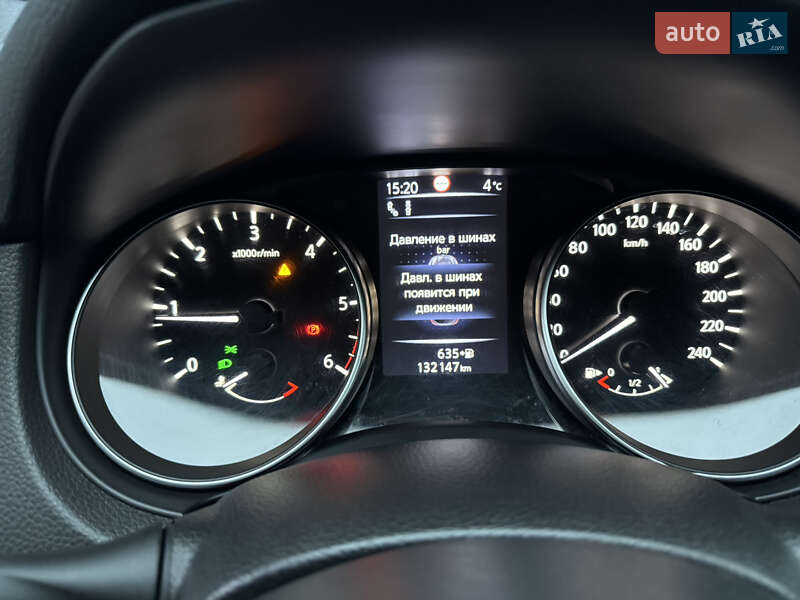 Внедорожник / Кроссовер Nissan Qashqai 2017 в Заречном