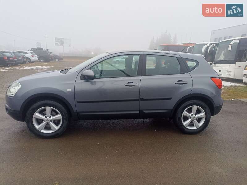 Позашляховик / Кросовер Nissan Qashqai 2007 в Косові