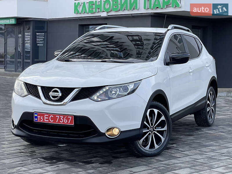 Внедорожник / Кроссовер Nissan Qashqai 2016 в Трускавце