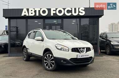 Позашляховик / Кросовер Nissan Qashqai 2011 в Києві