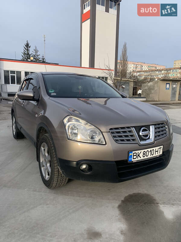 Внедорожник / Кроссовер Nissan Qashqai 2009 в Владимирце