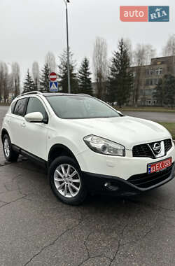 Позашляховик / Кросовер Nissan Qashqai 2010 в Миргороді