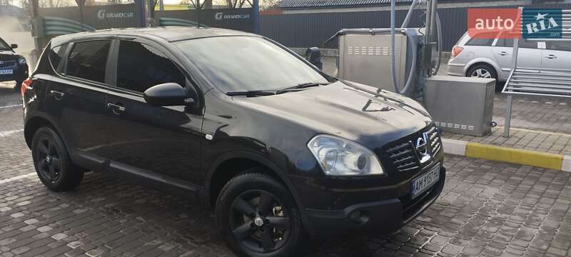 Внедорожник / Кроссовер Nissan Qashqai 2008 в Коростене