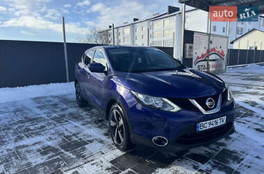 Позашляховик / Кросовер Nissan Qashqai 2015 в Самборі