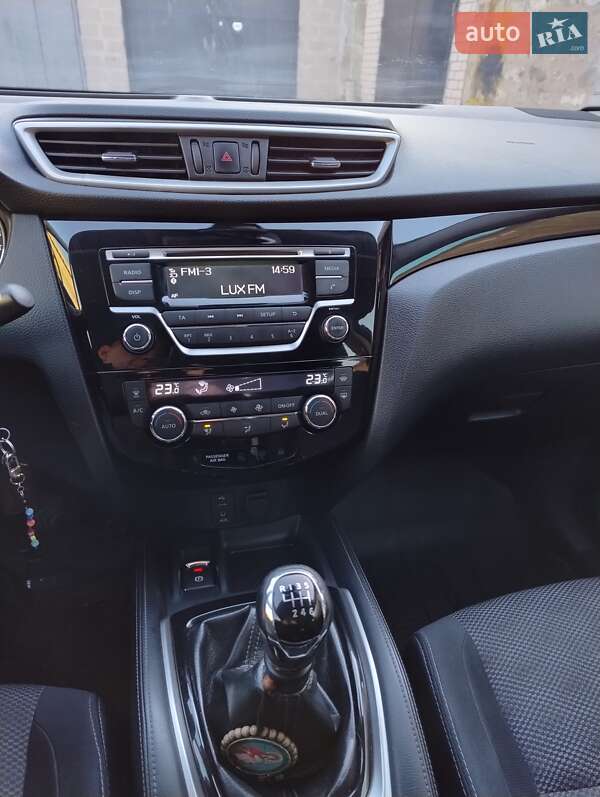 Внедорожник / Кроссовер Nissan Qashqai 2014 в Чернобае