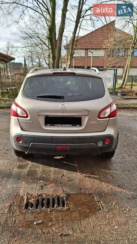 Внедорожник / Кроссовер Nissan Qashqai 2011 в Черновцах фото 3 Внедорожник / Кроссовер Nissan Qashqai 2011 в Черновцах