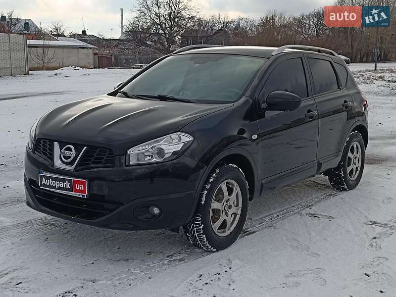 Позашляховик / Кросовер Nissan Qashqai 2012 в Харкові